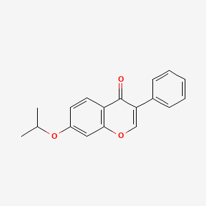 2-Phenyl-7-(propan-2-yloxy)-4h-chromen-4-one
