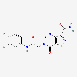 6-{[(3-chloro-4-fluorophenyl)carbamoyl]methyl}-7-oxo-6H,7H-[1,2]thiazolo[4,5-d]pyrimidine-3-carboxamide